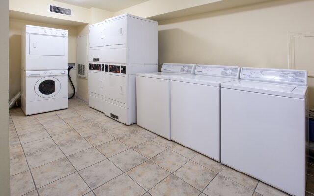 Staybridge Suites Denver - Cherry Creek by IHG