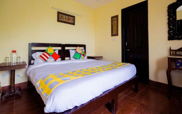 OYO 14137 Home Valley Studio Kempty Road