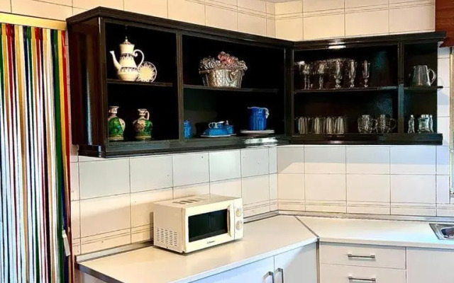 Garay Apartments