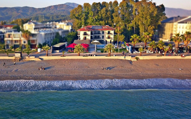 Uras Beach Hotel