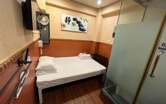 Just Inn on Nathan Road
