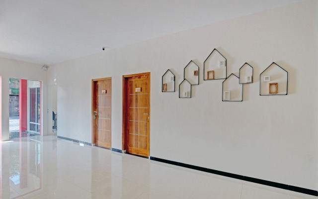 OYO Capital O 90410 Griya Amanah Jajar Syariah