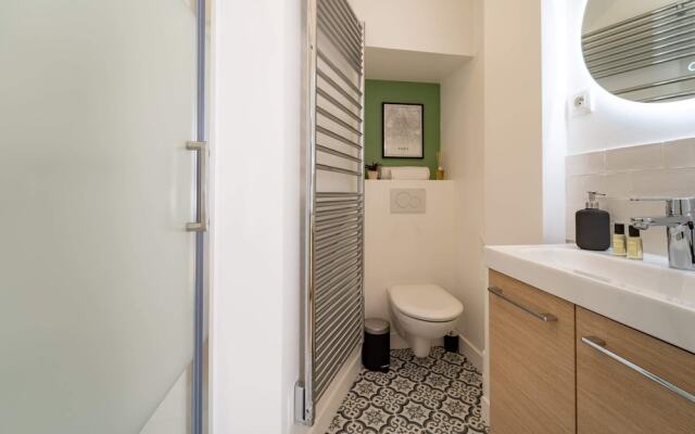 Beautiful 2-bedroom Apartment in South Pigalle