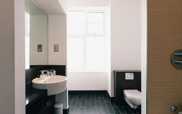 Holiday Inn Darlington - A1 Scotch Corner by IHG