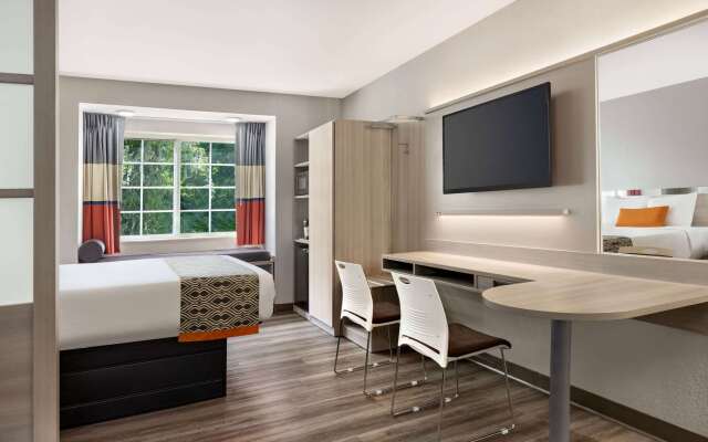 Microtel Inn & Suites by Wyndham Raleigh