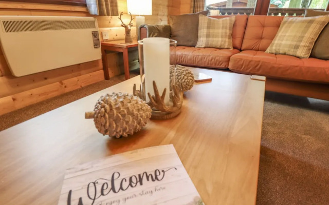 Leafy Hollow Lodge