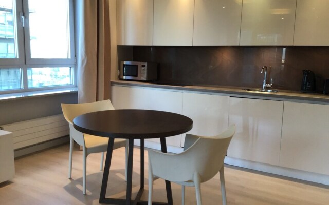 Green Wood Apartments Platinum Towers