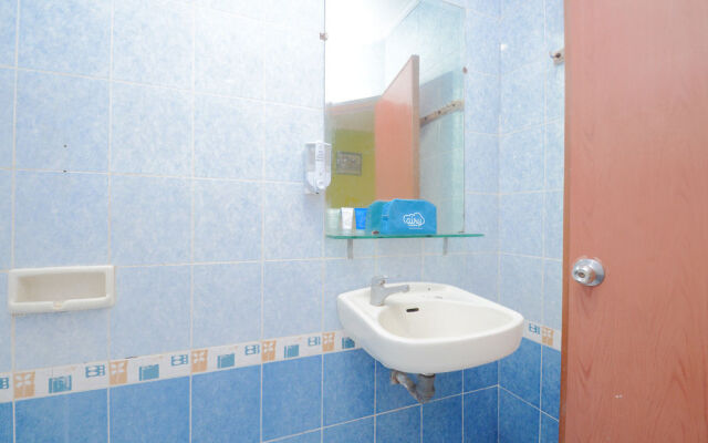 Airy Cicendo H Akbar 12 Bandung