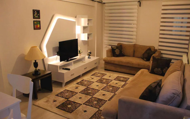 Class Suit Residence