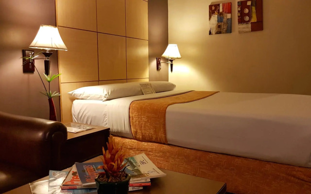 Riviera Mansion Hotel