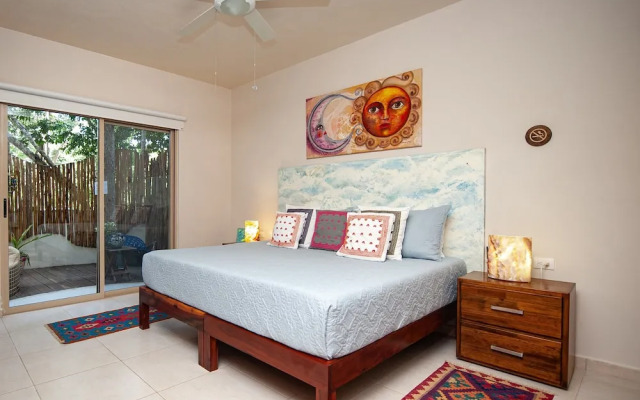 Puerta Zama 107 by BRM