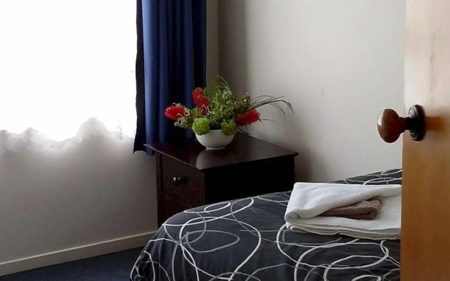Waiuku Lodge Motel