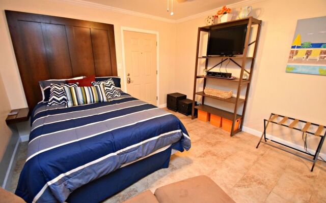 Beachview 317 by RedAwning