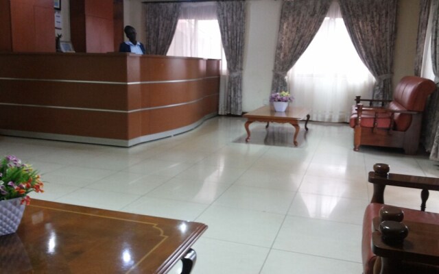 Lillian Towers Hotel
