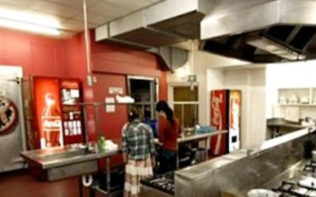 Hotel Waterloo & Backpackers