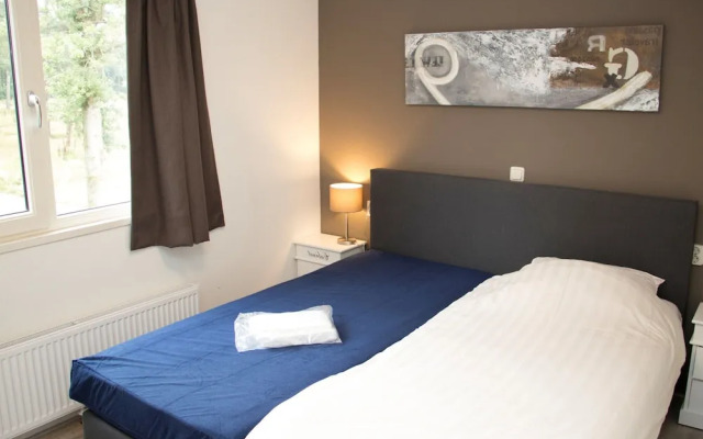 Modern, Spacious, Detached Holiday Home, Near Alkmaar