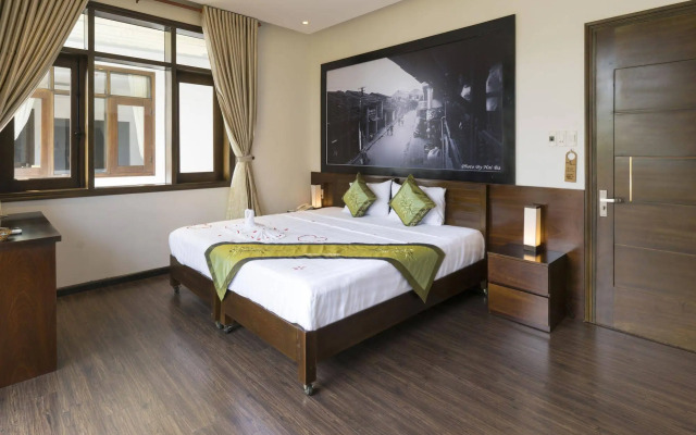 Hoi An River Island Villa