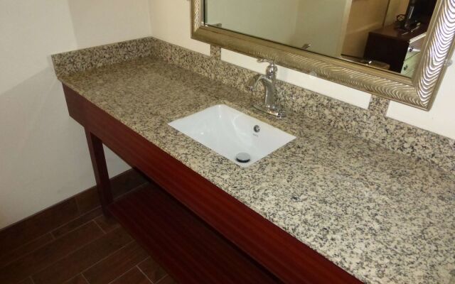 Red Roof Inn Caryville