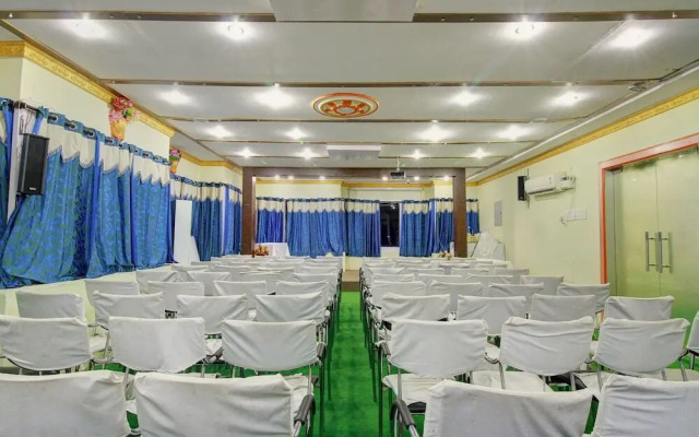 Hotel Vaani Villa by OYO Rooms