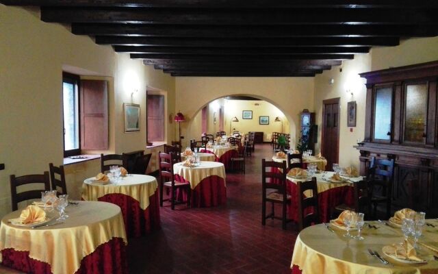 Il Castello Dei Principi Sanseverino