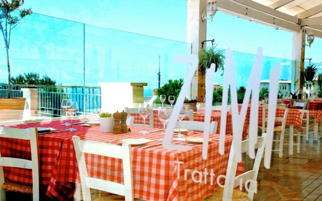 2 Bedroom Apartment Kalypso With Private Garden Aphrodite Hills Resort