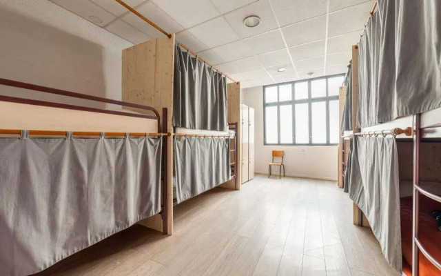 Alter'hostel