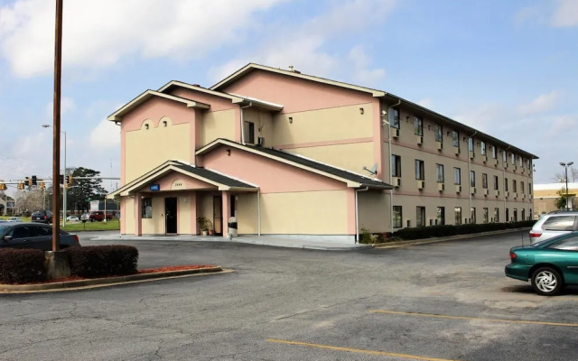 Super 8 Albany