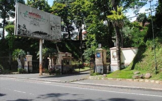 Villa Tamie Bumi Ciherang