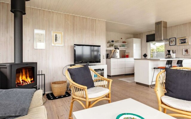 6 Person Holiday Home in Ebberup