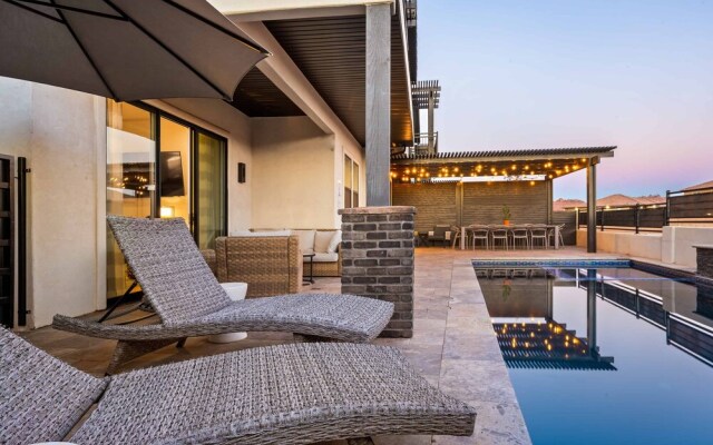 Private Pool Oasis #57 5 Bedroom Townhouse