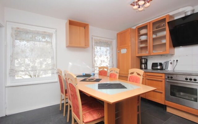 PRIVATE HOUSE MATTHÄIKIRCHSTRAßE