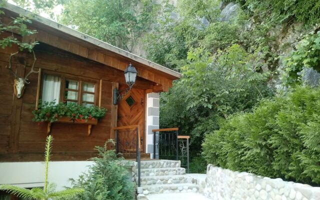 Cottage and Chalet Pr Klemuc