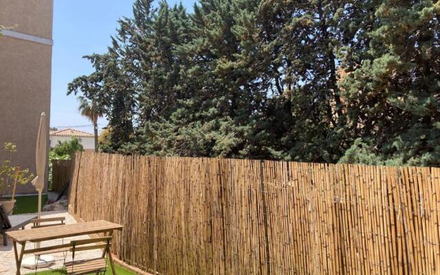 T2 30 m2 avec Jardin proche des plages