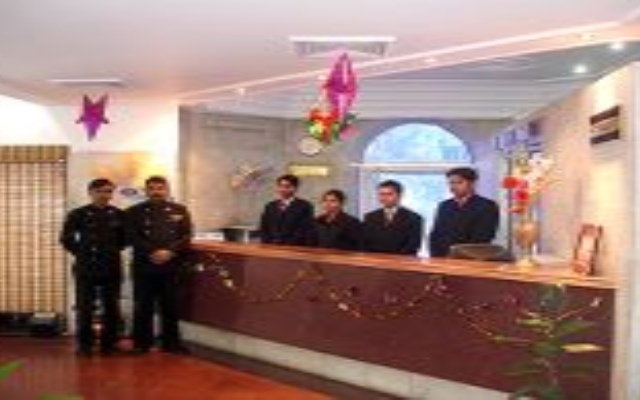 Hotel Deep Palace