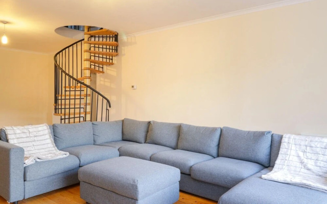 Rosemount Cottage, Helensburgh