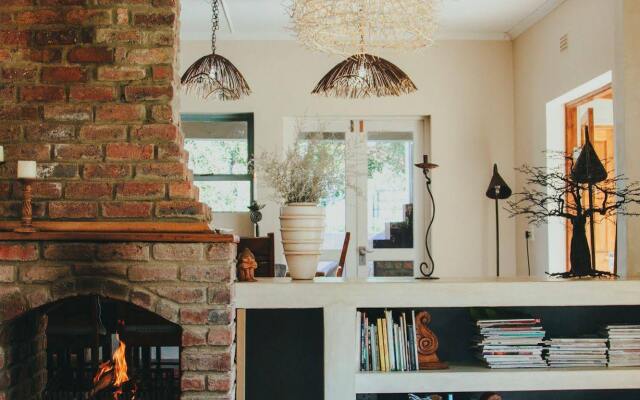 A Hilltop Country Retreat