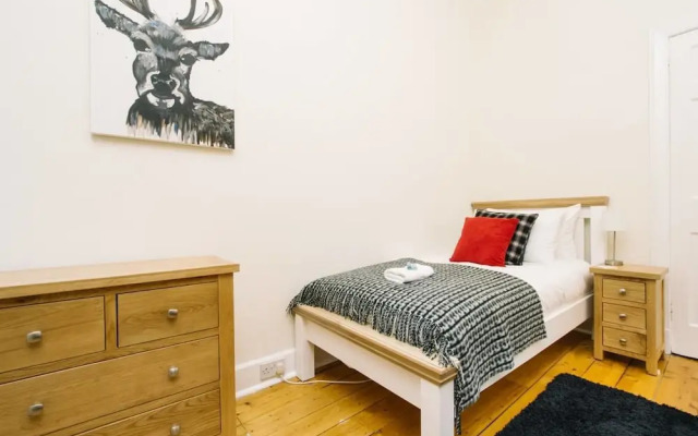 JOIVY Great Location! Heart of City Centre 3bed Apartment