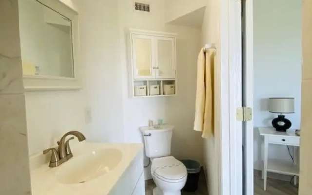 Room 04 - Lake Sumner