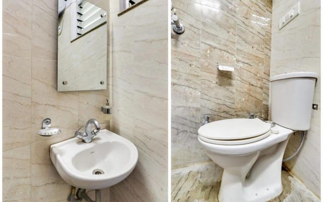 Oyo 6697 Hotel Green Lemon