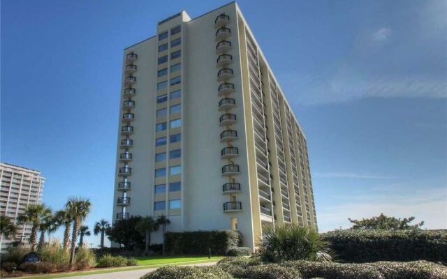 So Hampton 707 by RedAwning