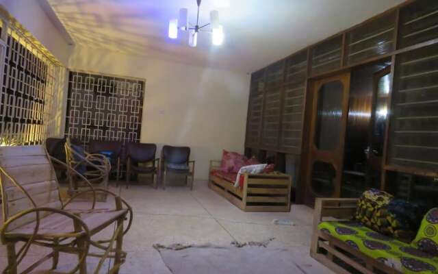 Godson Charity Hostel and Climb Kili