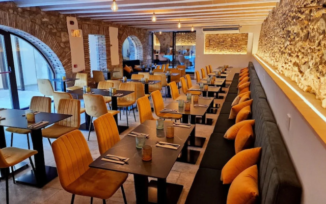 Boutique Hotel Comtal Empuries