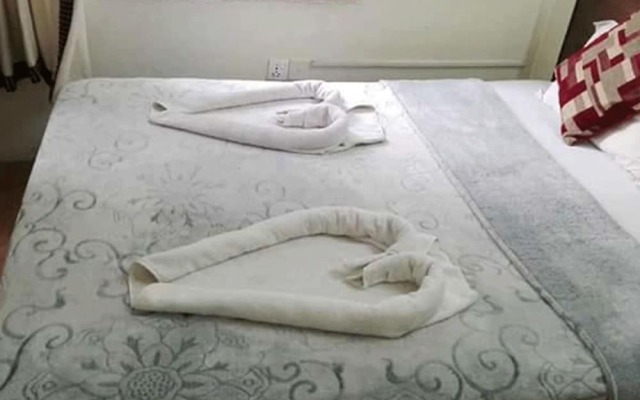 Hotel Sisters Home