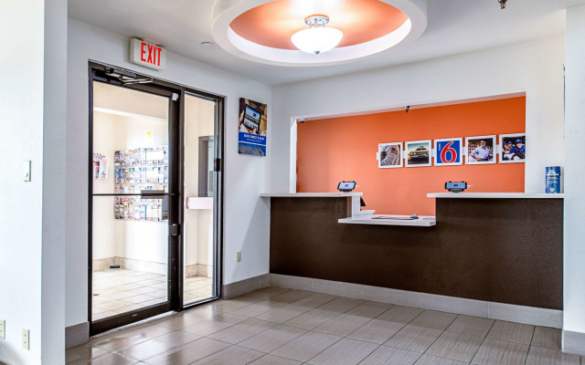 Motel 6 Lebanon, IN
