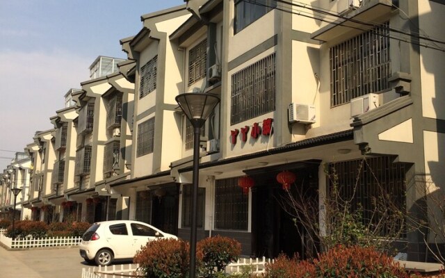 Yaya Homestay