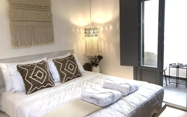 Aidani Luxurious Rooms