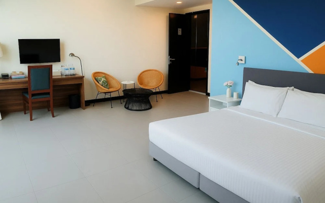 Hollandse Club Retreat – Guest Rooms – Singapore