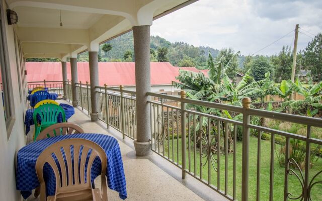 Virunga Campsite and Backpackers