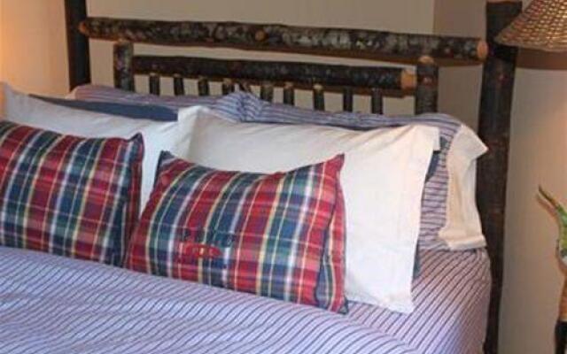 Dragonfly Dock Bed and Breakfast