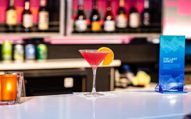 Aloft Columbia Harbison